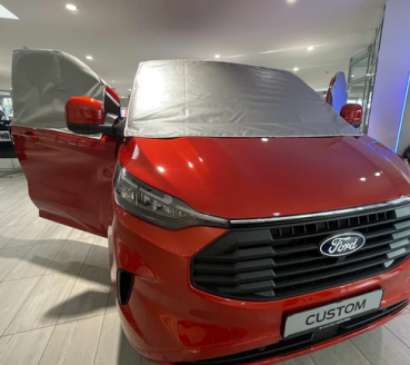 Shelter Thermic für den Ford Tourneo Custom V710 / VW Der neue Transporter Cockpitverkleidung